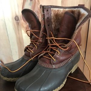 Men’s LL Bean boats